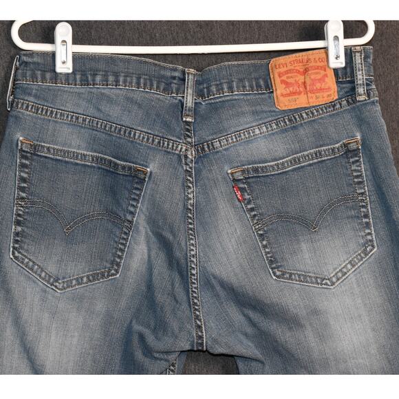 Levi's 559 Men's 34x30 Relaxed Straight Fit Distressed Denim Jeans - Picture 4 of 8